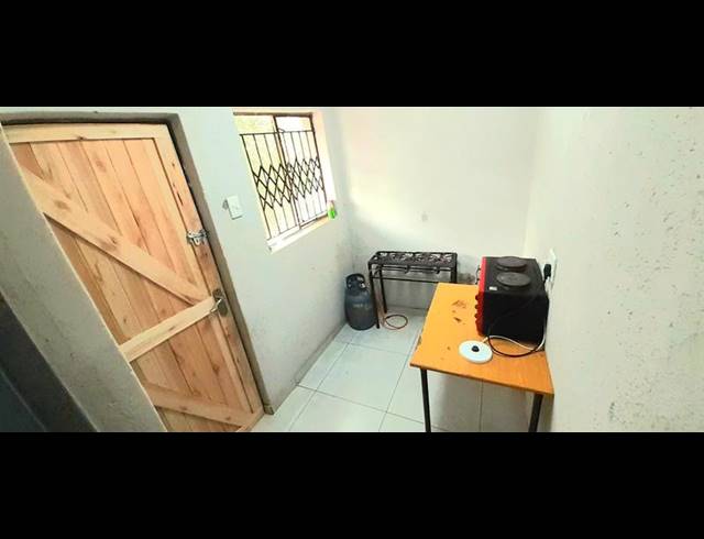 3 BEDROOM HOUSE FOR SALE IN MADIBA PARK